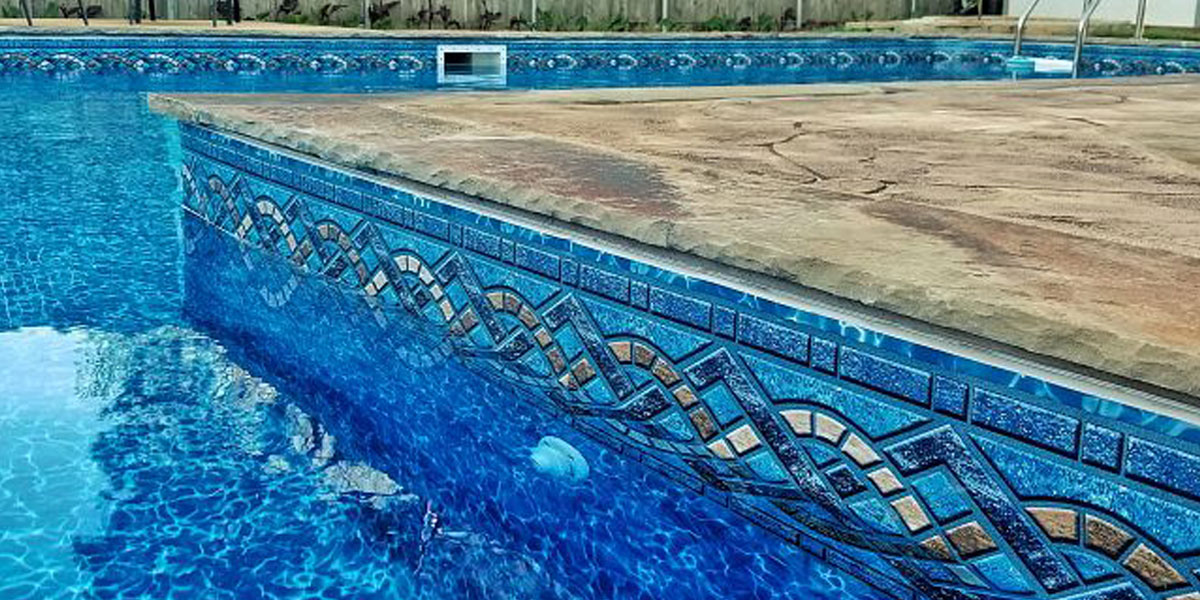 How to Detect a Leak in Your Vinyl Liner Swimming Pool